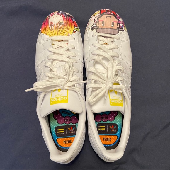 Adidas Pharrell Williams Superstar sneakers - Picture 3 of 8